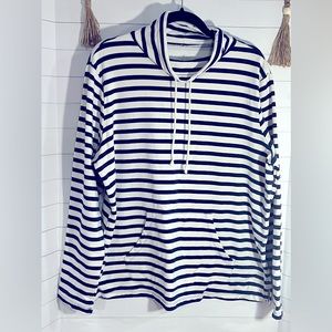 St John's Bay navy white stripe top size XL